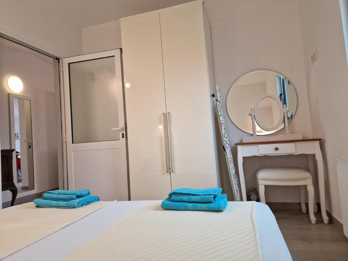 Keser Apartments 로비니 외부 사진