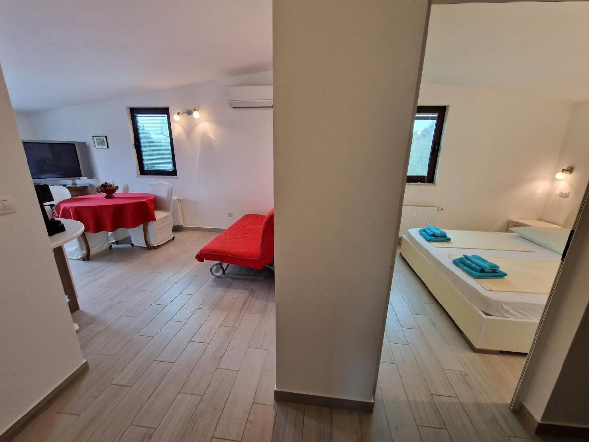 Keser Apartments 로비니 외부 사진