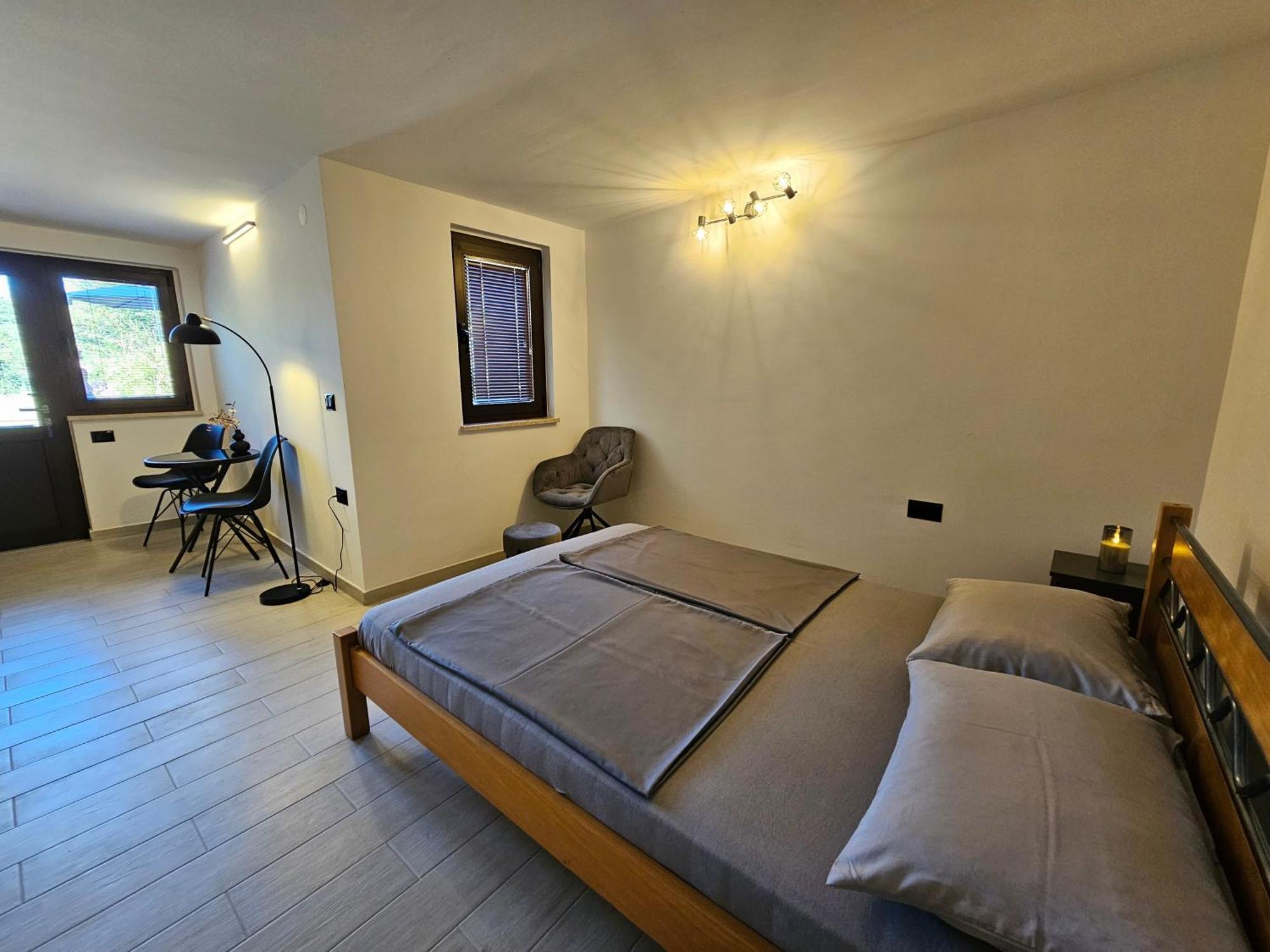 Keser Apartments 로비니 외부 사진