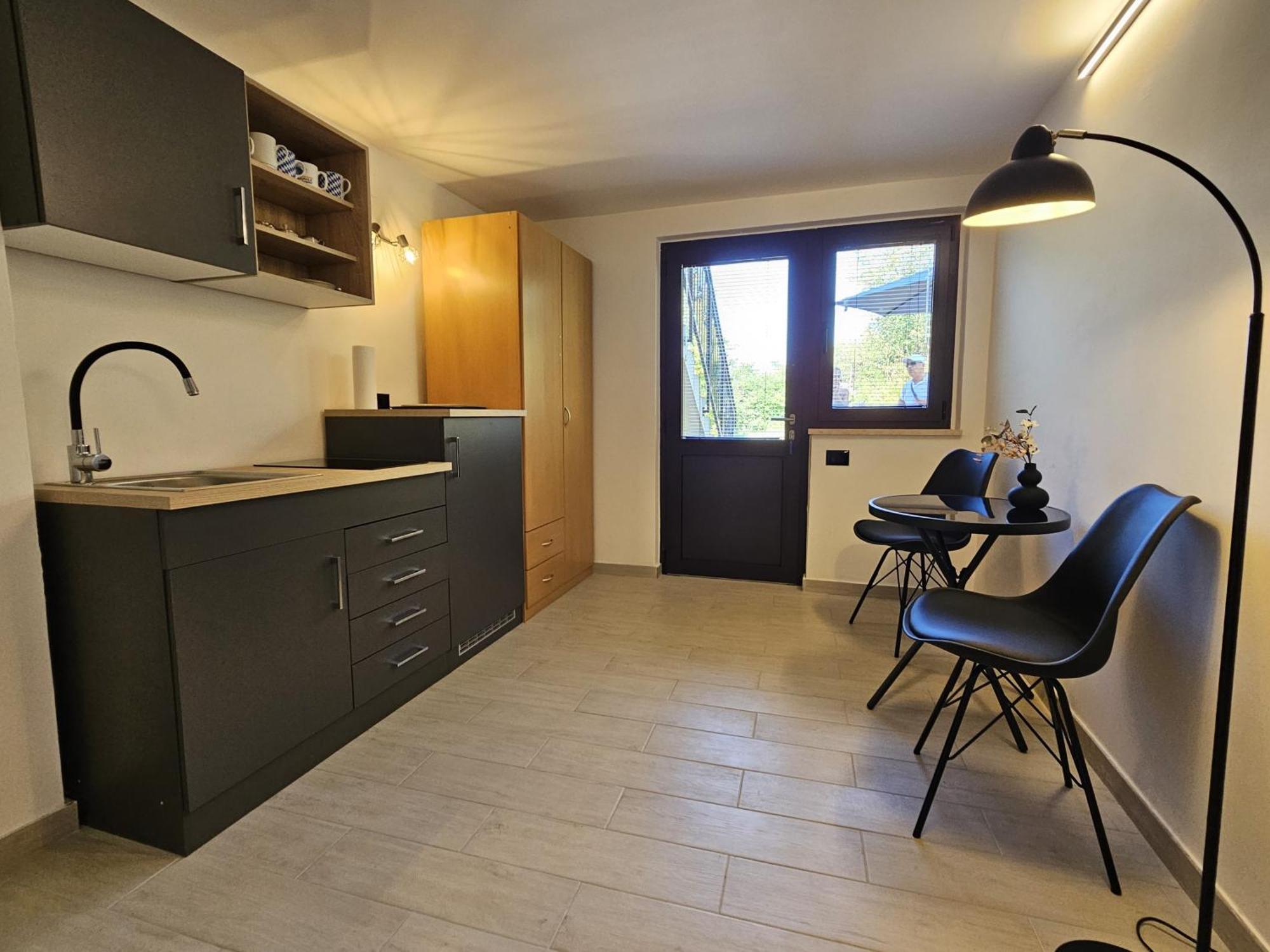 Keser Apartments 로비니 외부 사진