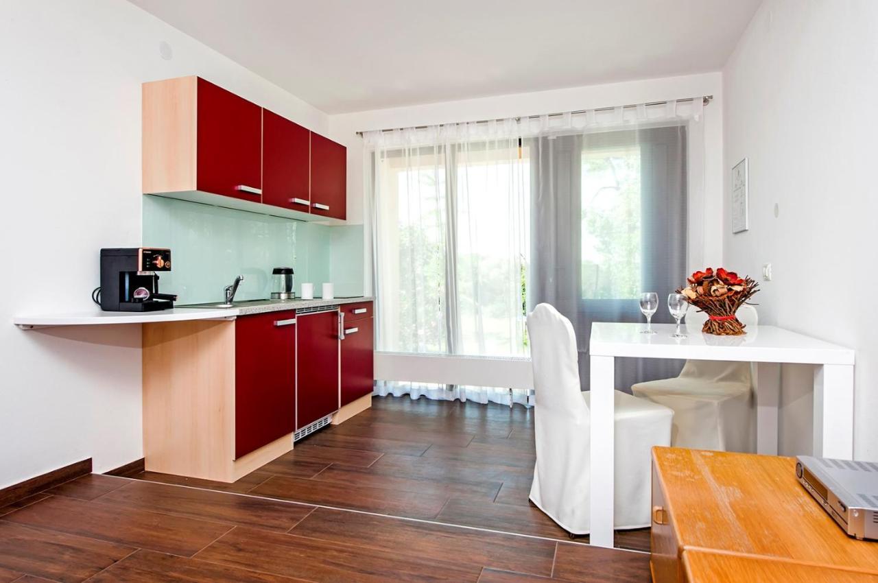 Keser Apartments 로비니 외부 사진